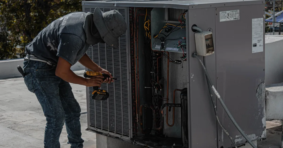 Google Ads для HVAC-компаній 2026: клік на терміновий ремонт кондиціонера коштує $79